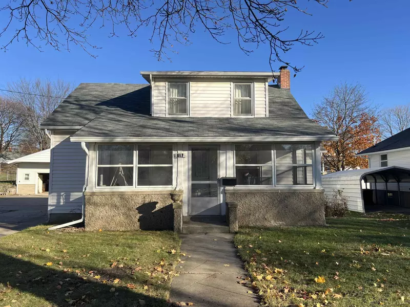 817 Hoch Avenue, Adrian, MI 49221