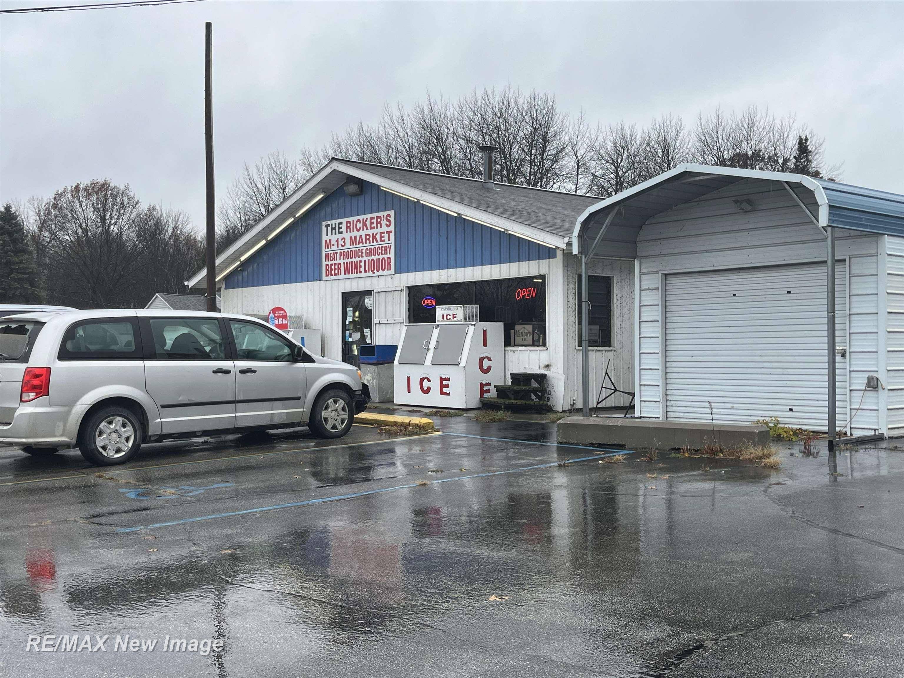 503 N Huron Road, Linwood, MI 48634