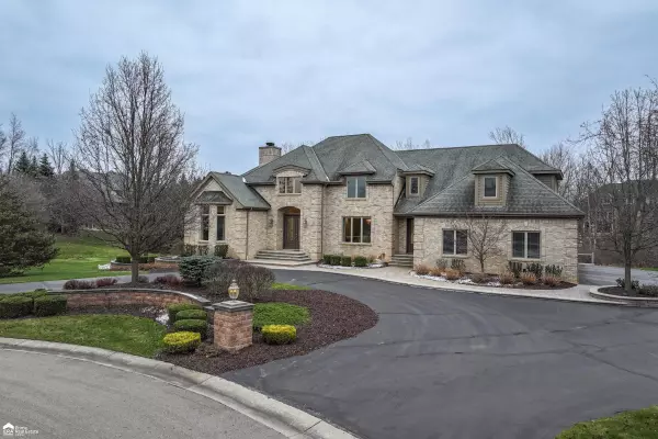 Grand Blanc, MI 48439,8246 Pine Hollow Court