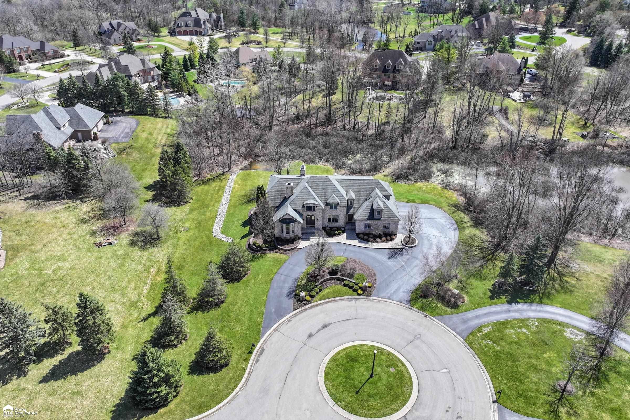 Grand Blanc, MI 48439,8246 Pine Hollow Court