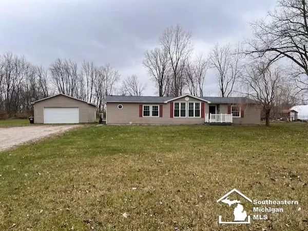 8551 E Monroe Road, Britton, MI 49229