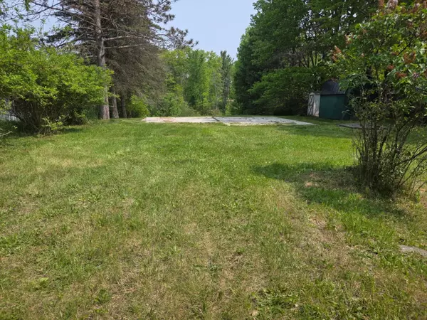 Lake, MI 48632,5290 Halfmoon Trail