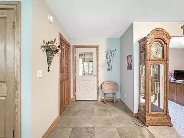 Gladstone, MI 49837,7580 S lake Bluff 0.5 Drive
