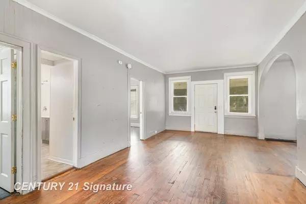 Mount Pleasant, MI 48858,805 S Douglas Street