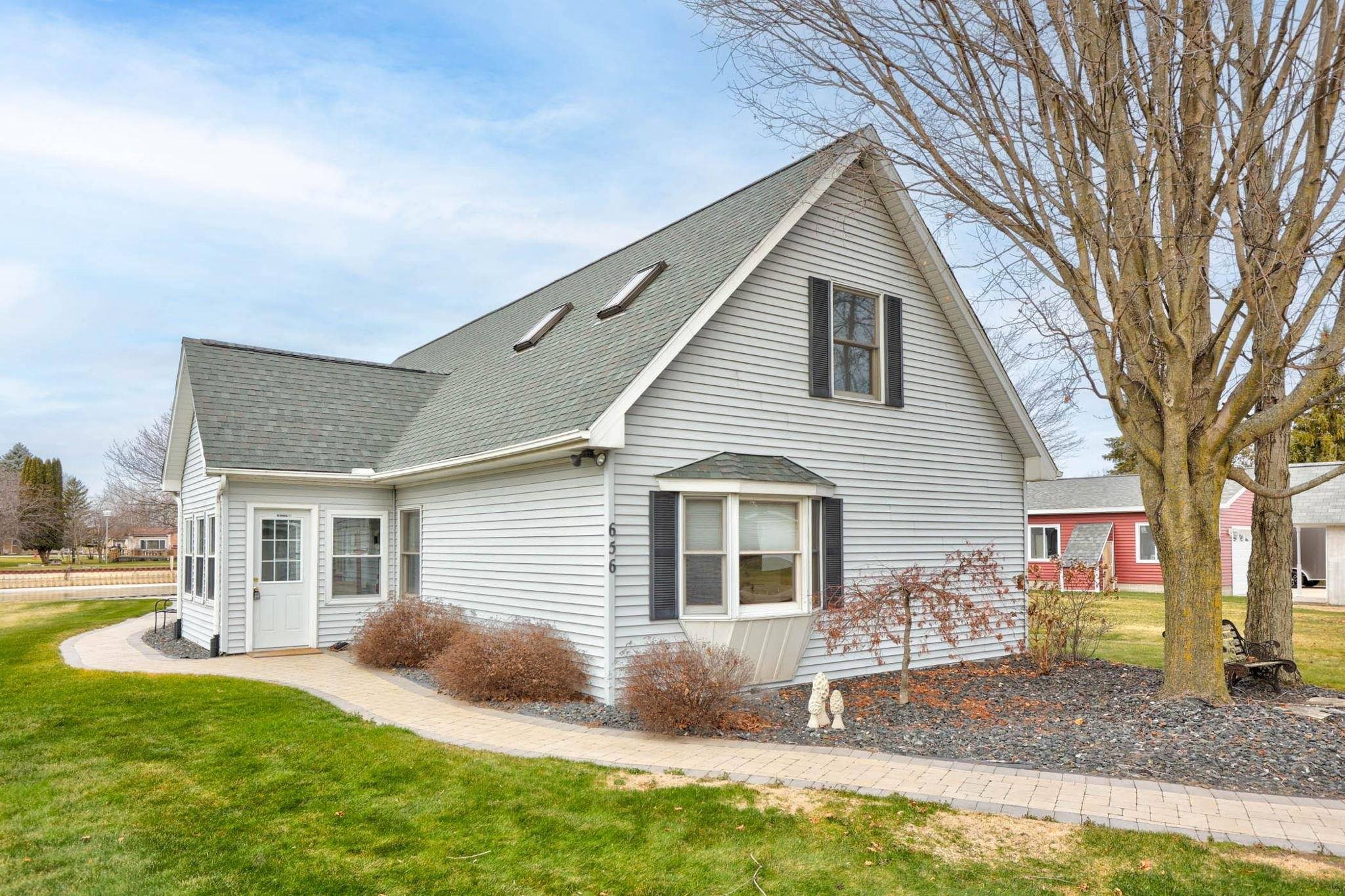 656 Burt Court, Au Gres, MI 48703