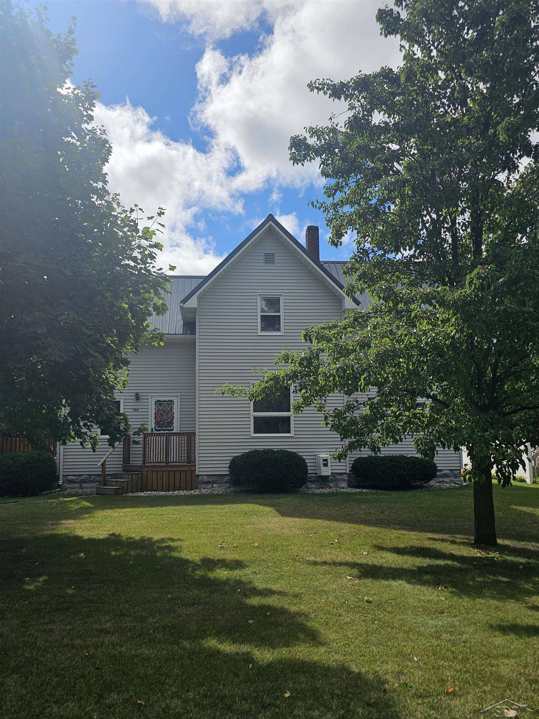 586 E Sebewaing Street,  Sebewaing,  MI 48759