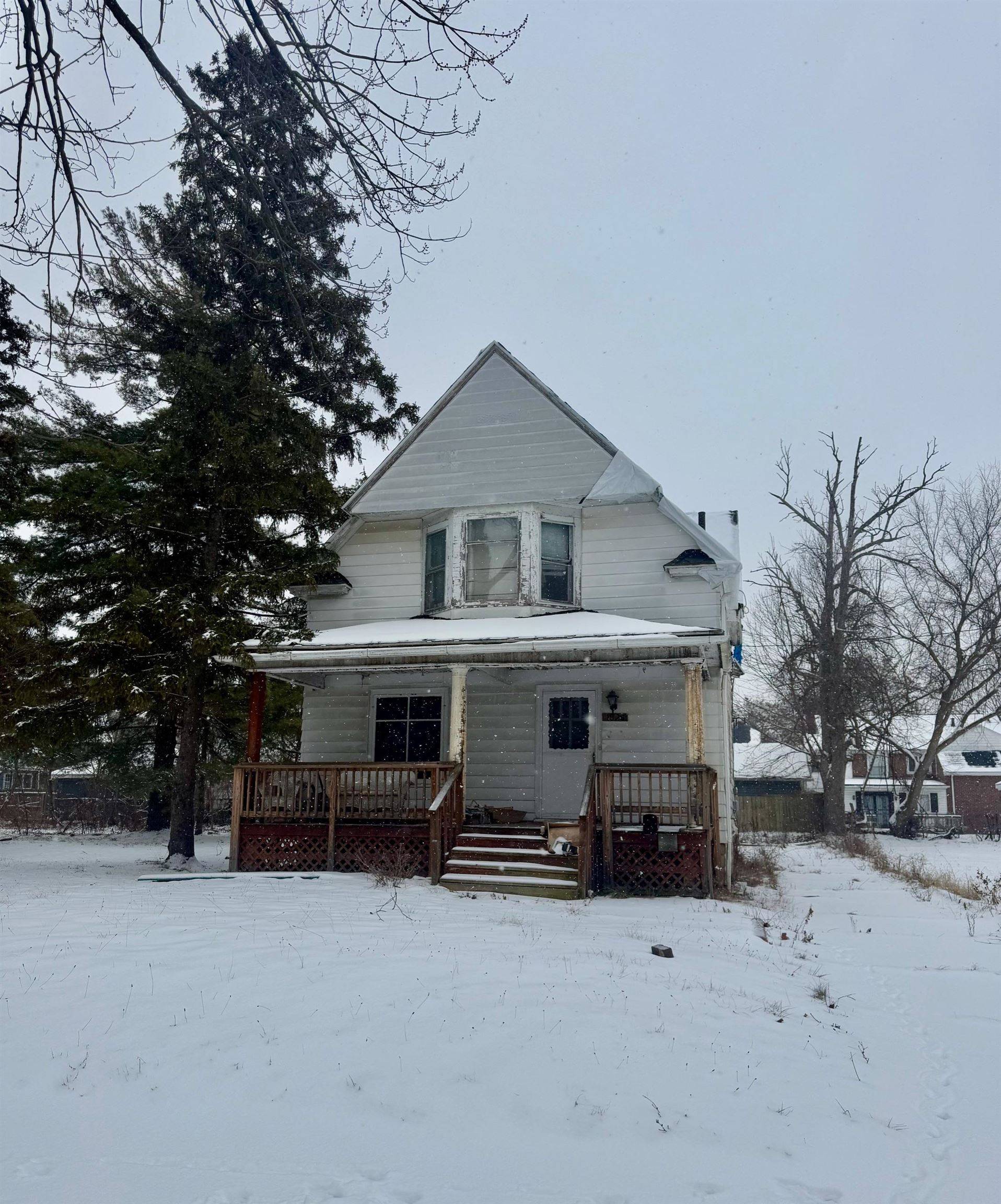 Saginaw, MI 48601,1526 Owen Street