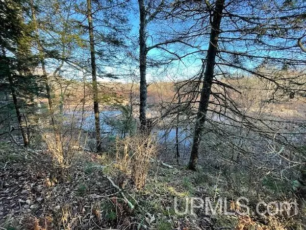 Fence T-wi, WI 54542,11812 E Howen Road