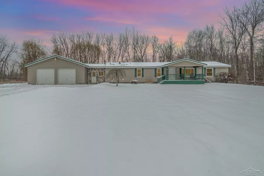 1920 E Huron Road, Au Gres, MI 48703