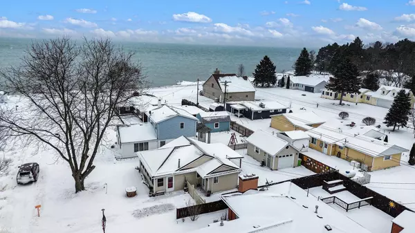 6406 Brookside Drive,  Deckerville,  MI 48427