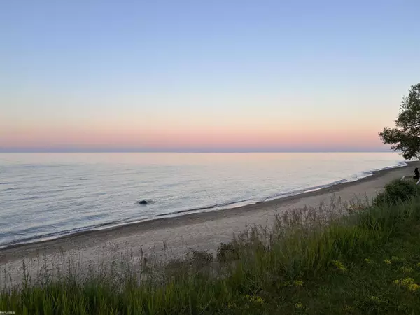 Deckerville, MI 48427,6406 Brookside Drive