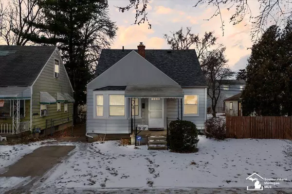 2105 Cicotte Street,  Lincoln Park,  MI 48146