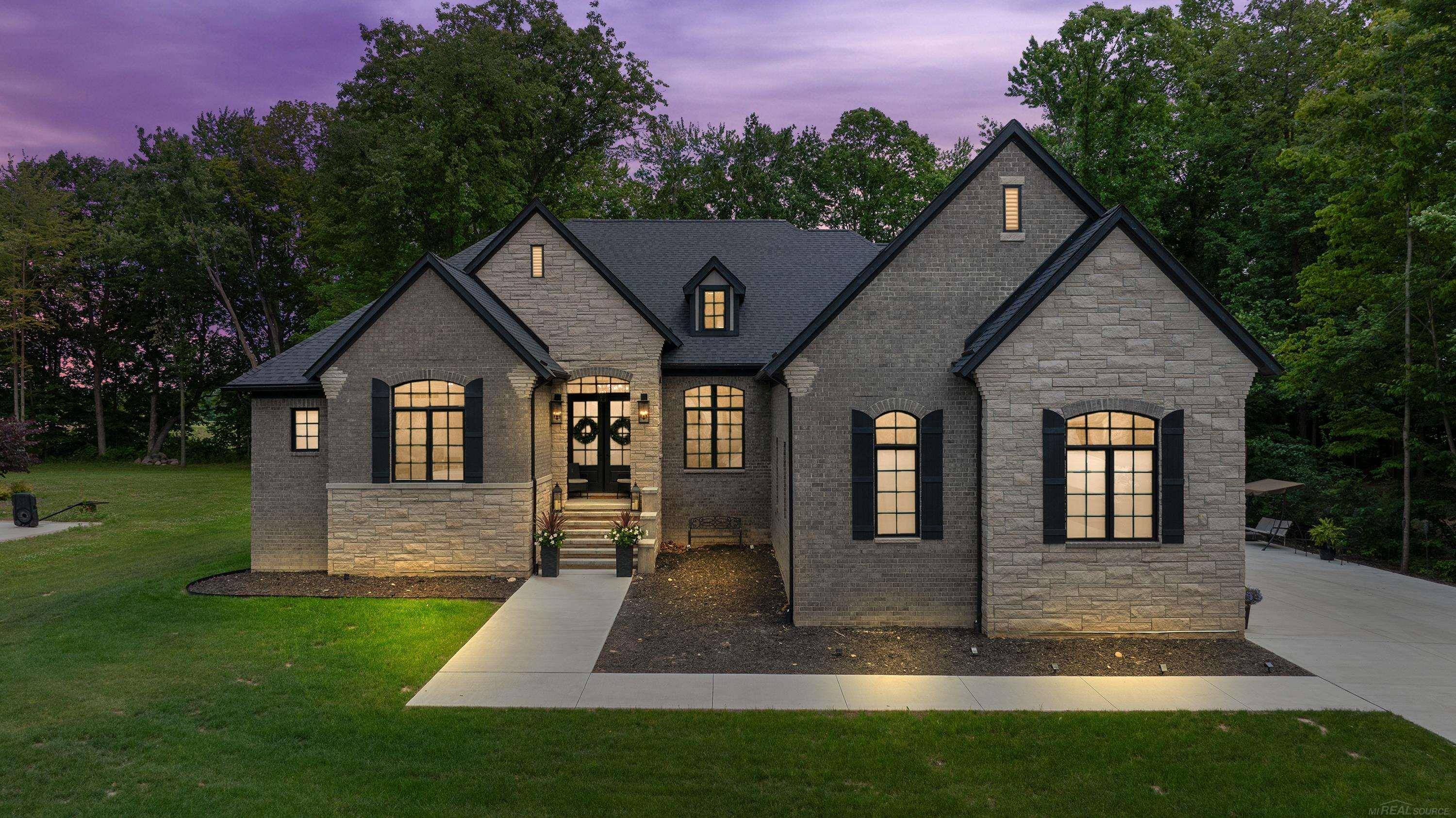 62670 Braun Drive, Washington Twp, MI 48094