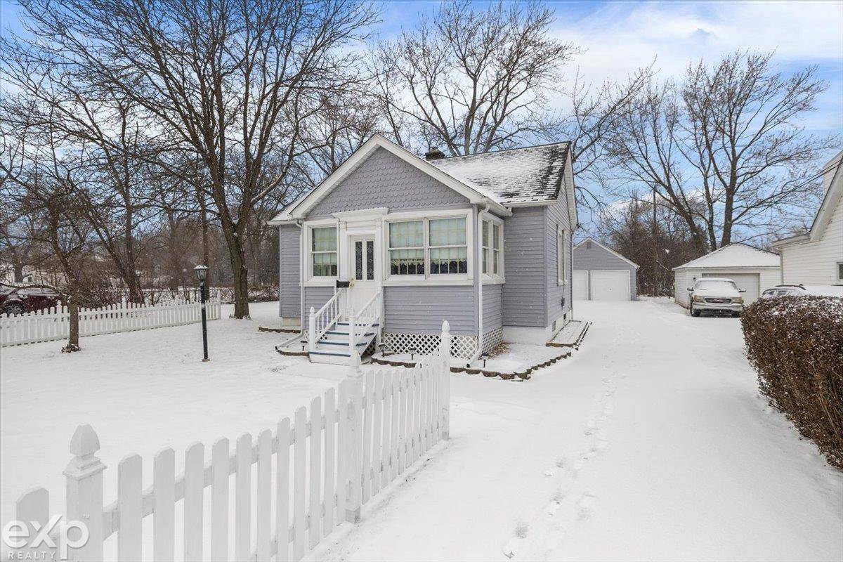 Roseville, MI 48066,18615 Martin Road