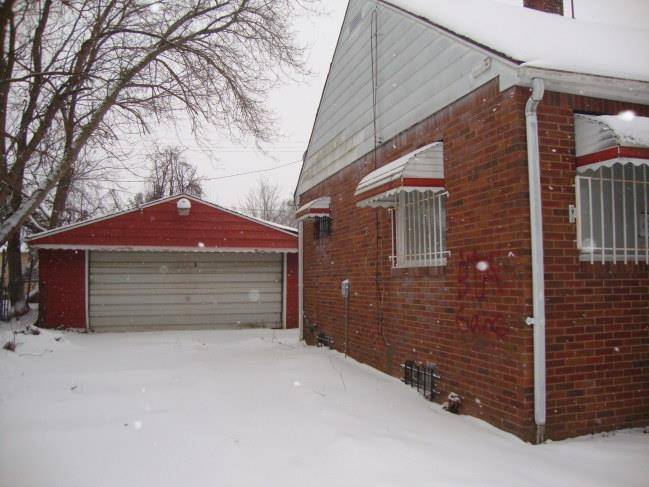 Flint, MI 48505,634 E Pulaski Avenue