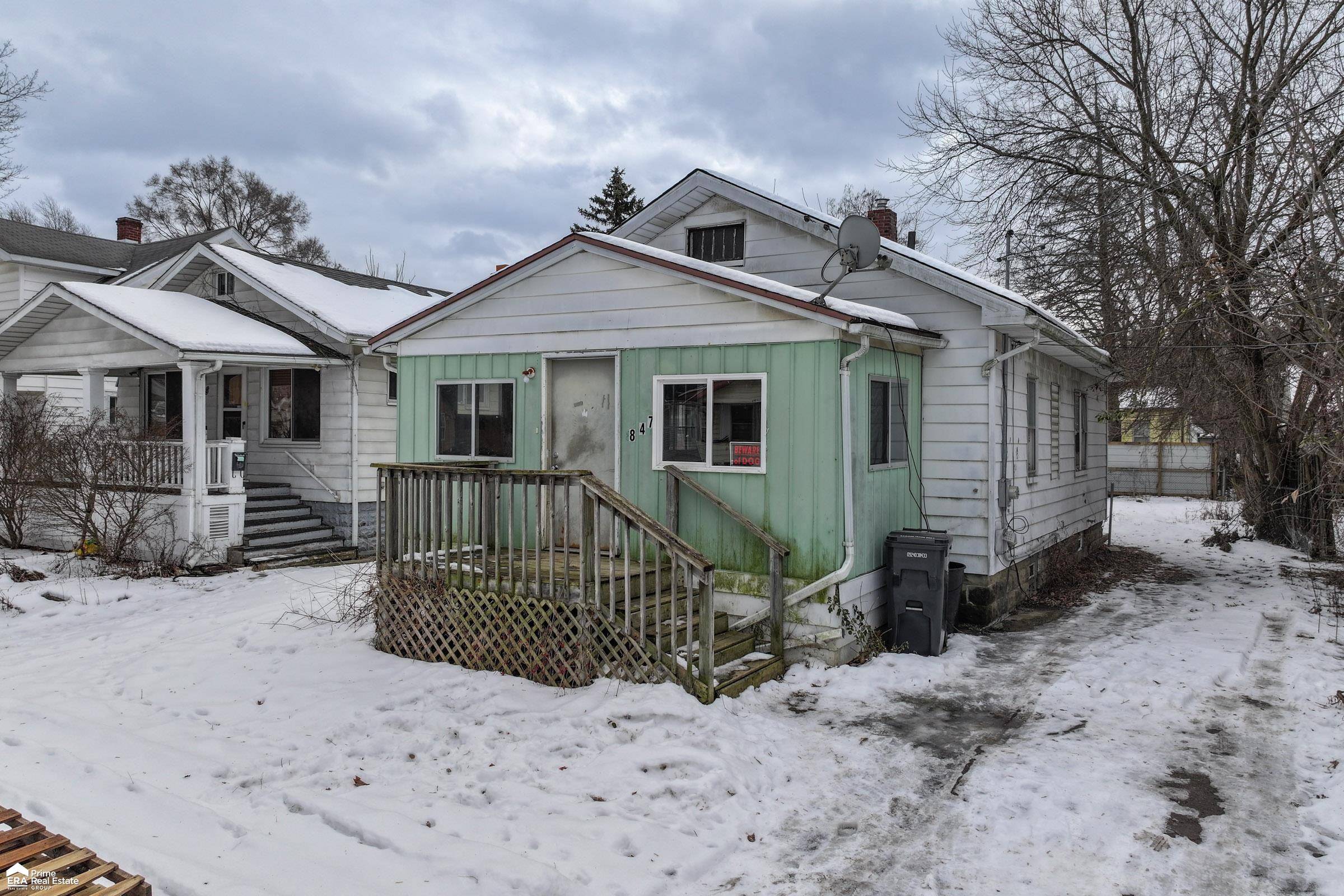 847 Ossington Avenue, Flint, MI 48507