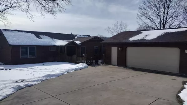 5057 Harp Drive, Linden, MI 48451