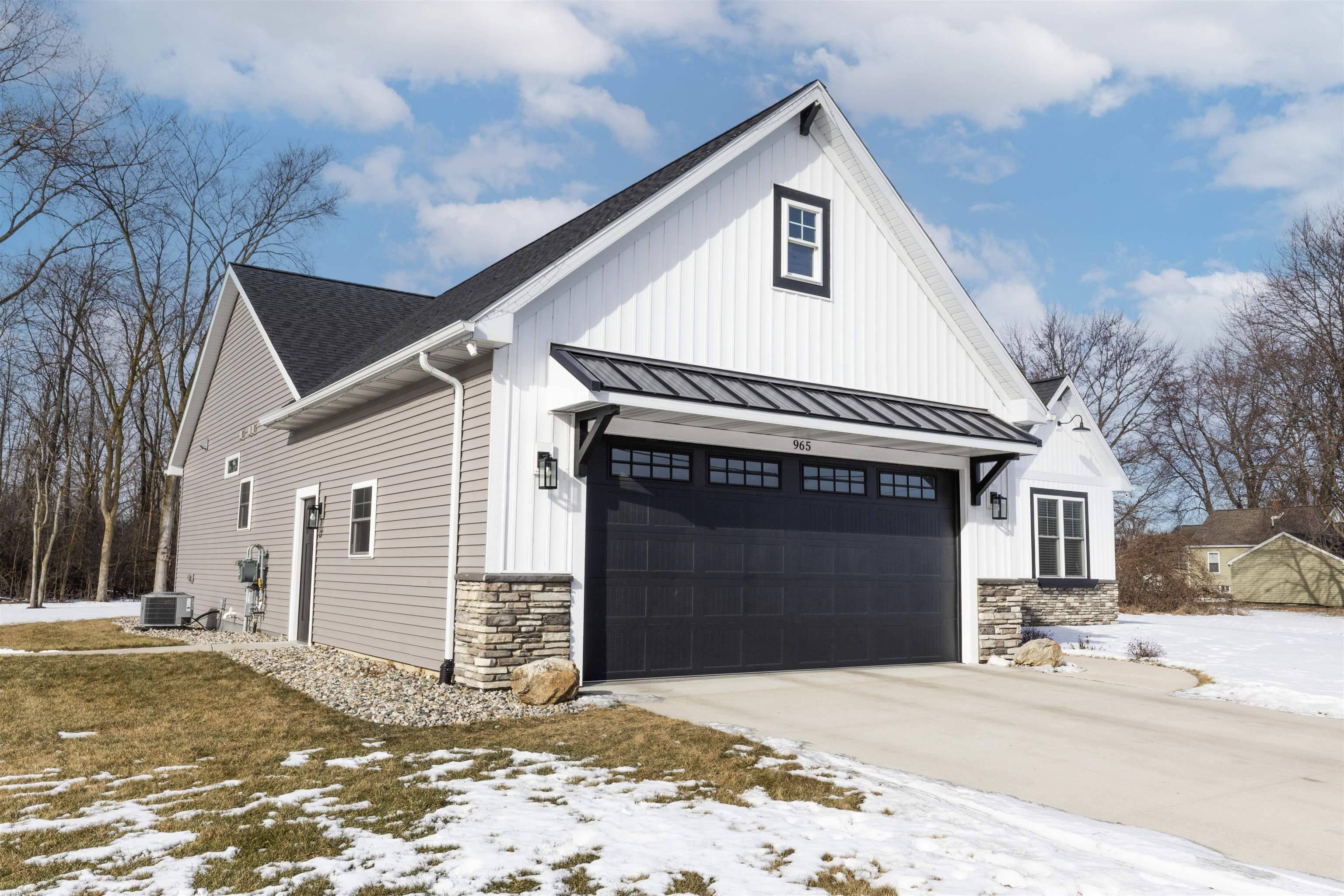 Essexville, MI 48732,965 S Powell Road