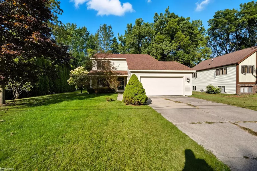 3515 Strawberry Lane, Port Huron, MI 48060