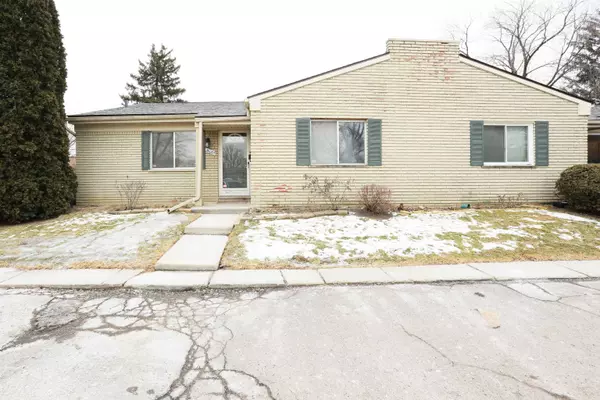 26065 Franklin Pointe Drive,  Southfield,  MI 48034