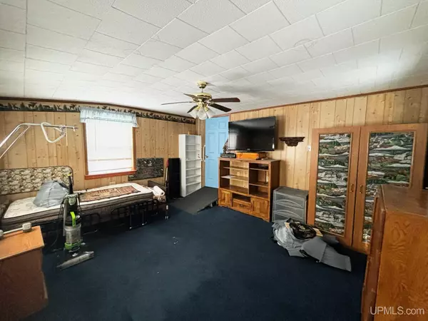 Perronville, MI 49873,N21351 PACH F-1 Lane