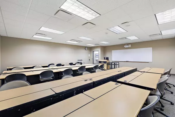 Clinton Township, MI 48035,34381 S Gratiot Avenue