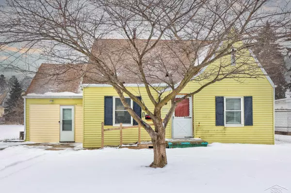 2955 Eddy Street, Saginaw, MI 48604