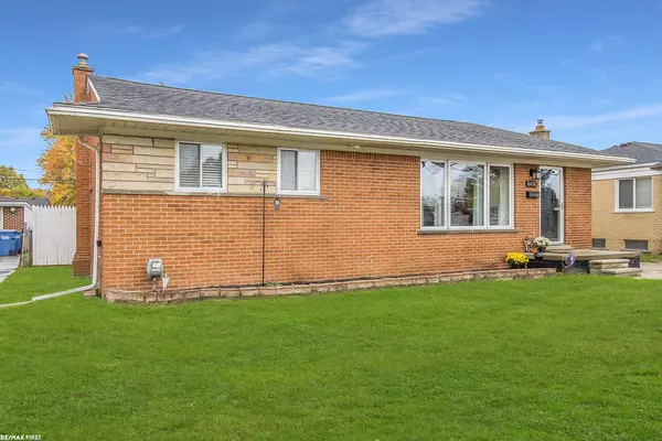 Warren, MI 48093,8416 Linda Street