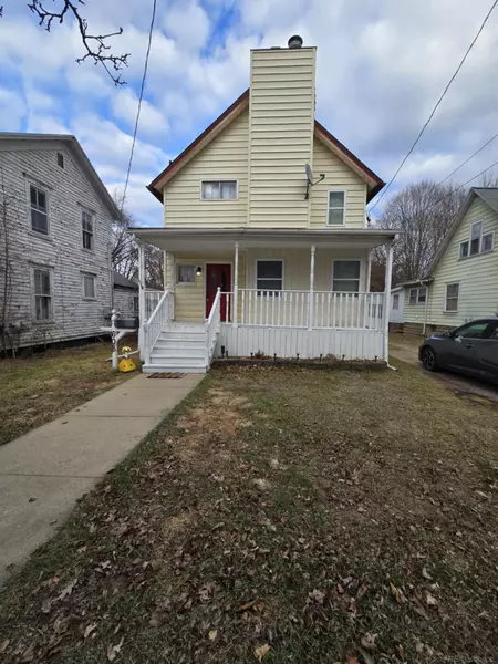 608 N Hickory Street, Owosso, MI 48867