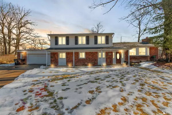 21419 Hcl Jackson Drive, Grosse Ile, MI 48138