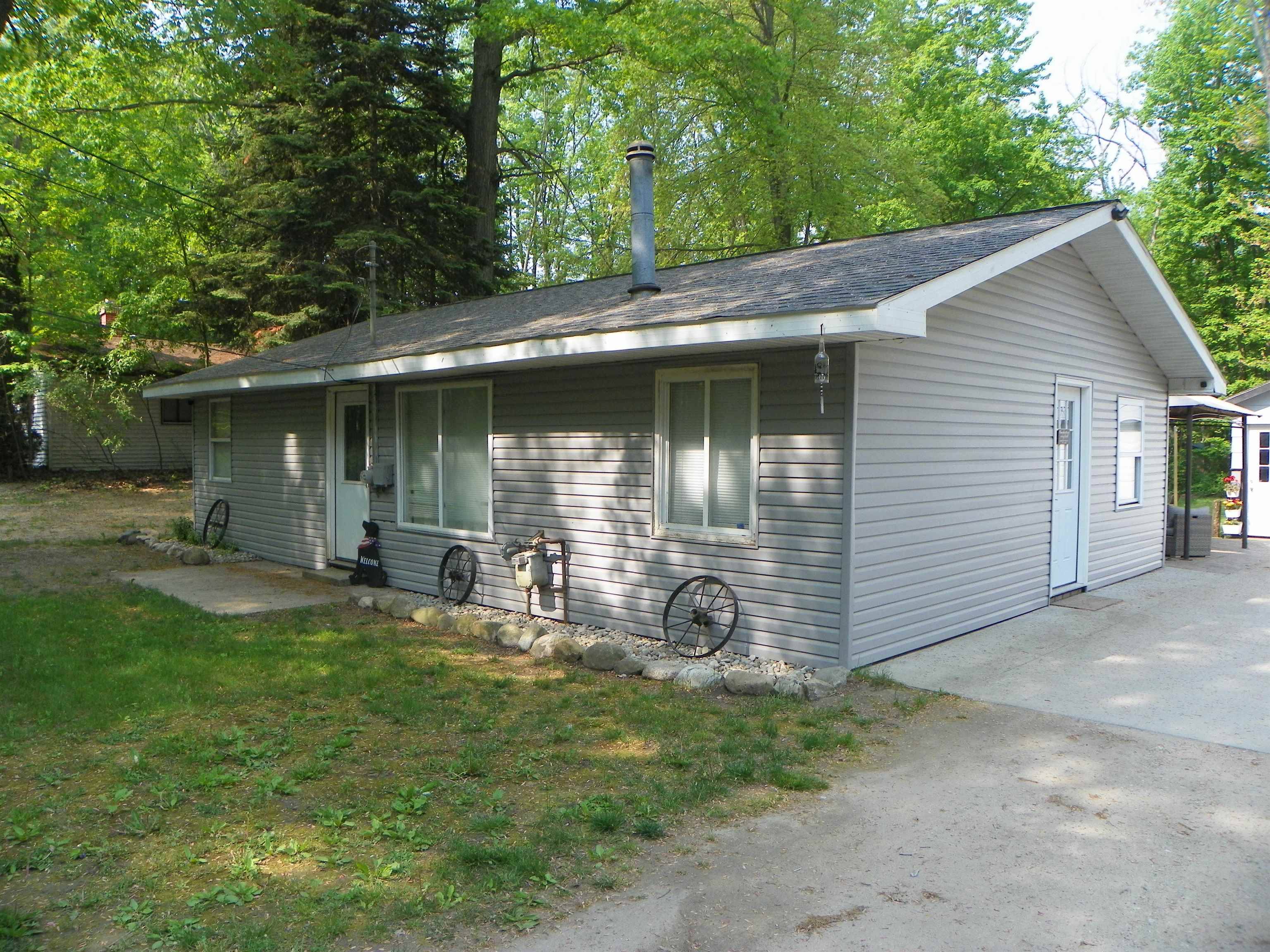 Harrison, MI 48625,1265 RUSSELL Street