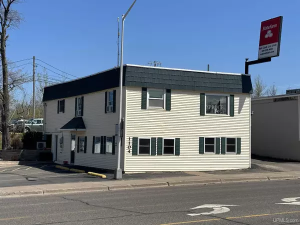 Marquette, MI 49855,1104 Washington Street