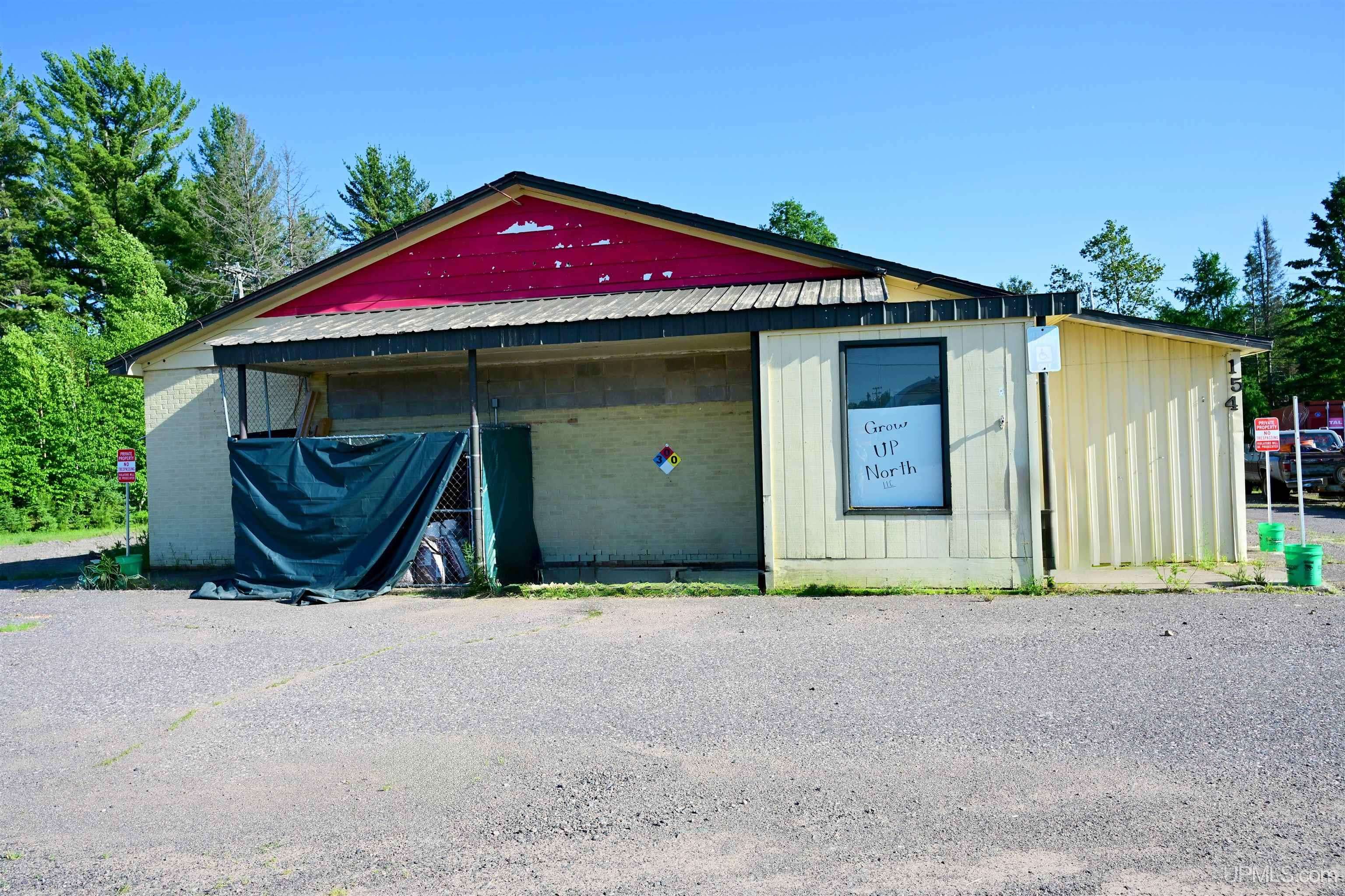Republic, MI 49879,154 Evergreen Street