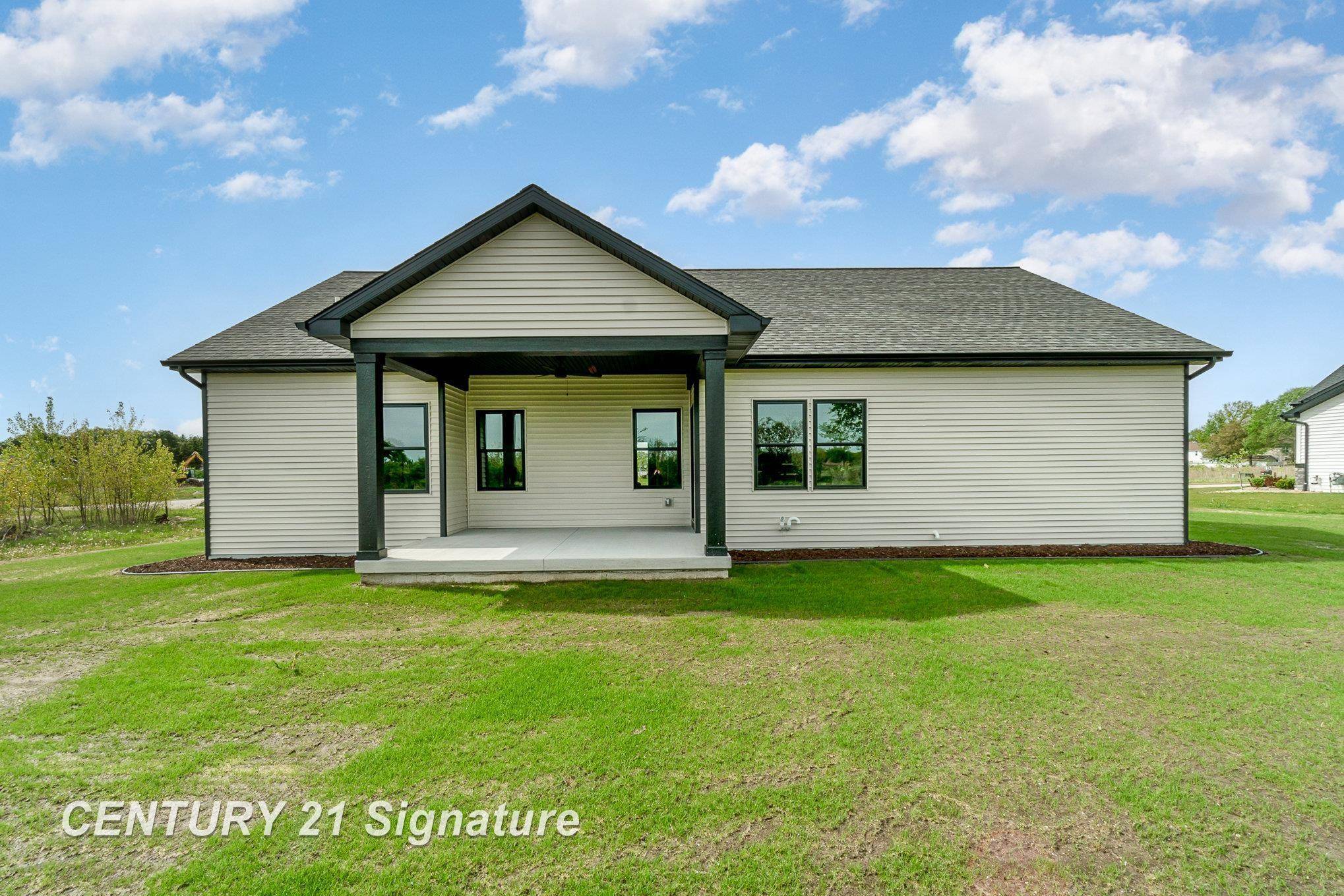 Bay City, MI 48706,2289 Holly Ridge Lane