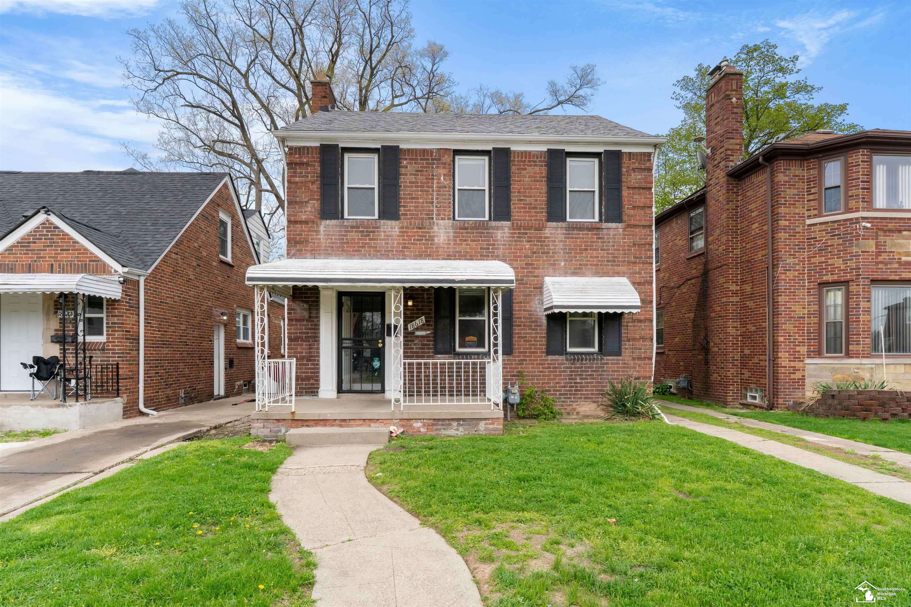 Detroit, MI 48221,18618 Kentucky Street