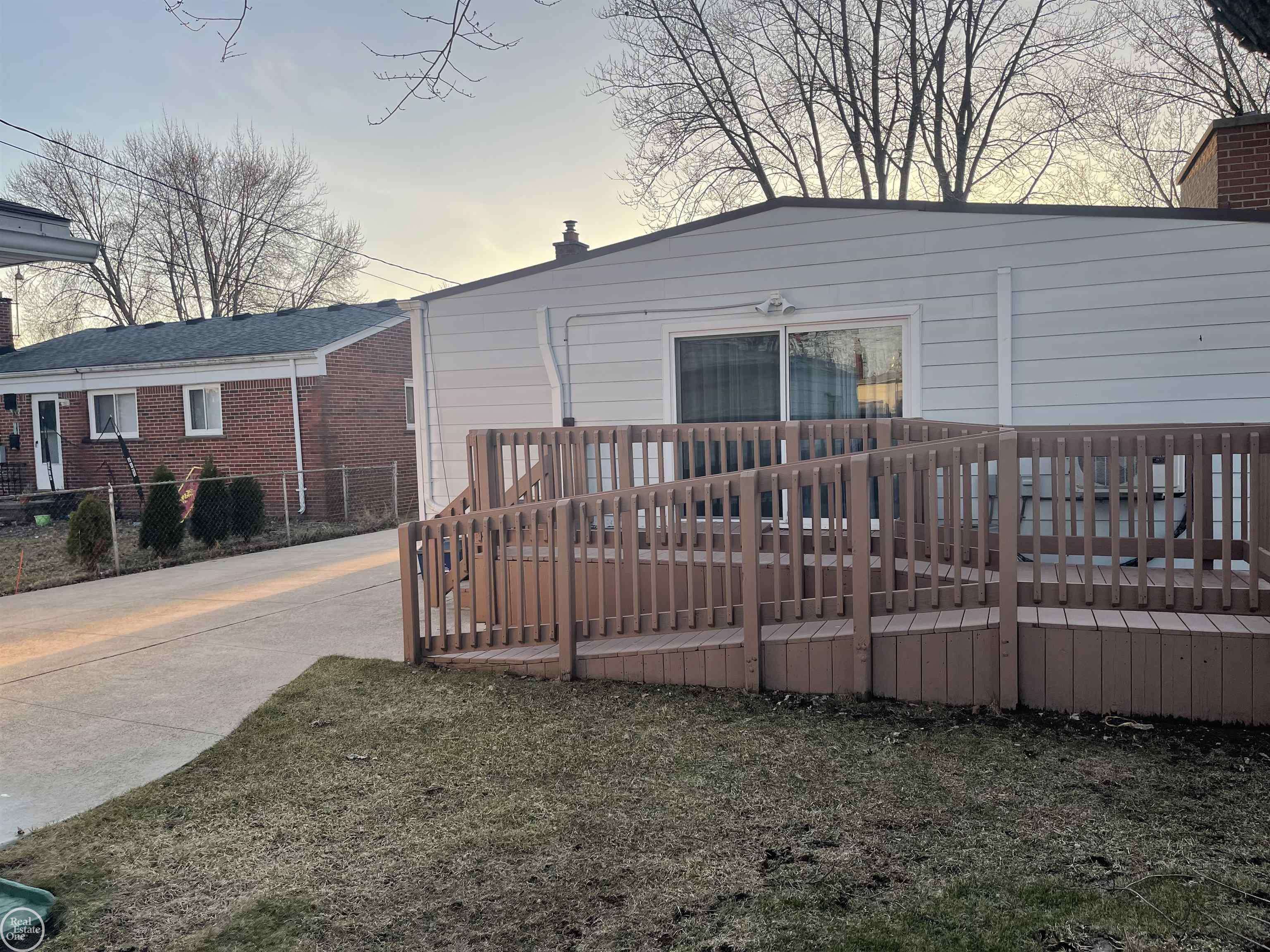 Saint Clair Shores, MI 48081,29230 Boston Street