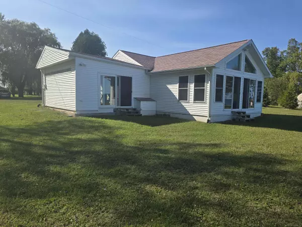 Deckerville, MI 48427,4836 Lakeshore Road