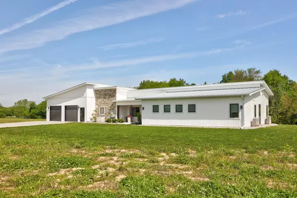 Bridgeport, MI 48722,5595 Riverview Drive