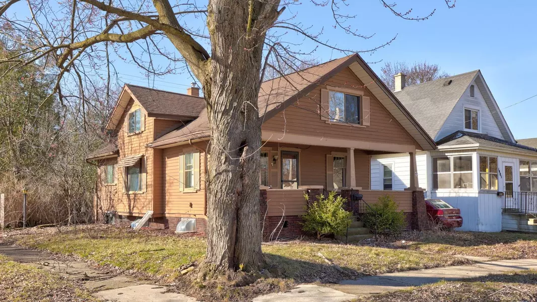 1403 Cypress Street, Saginaw, MI 48602