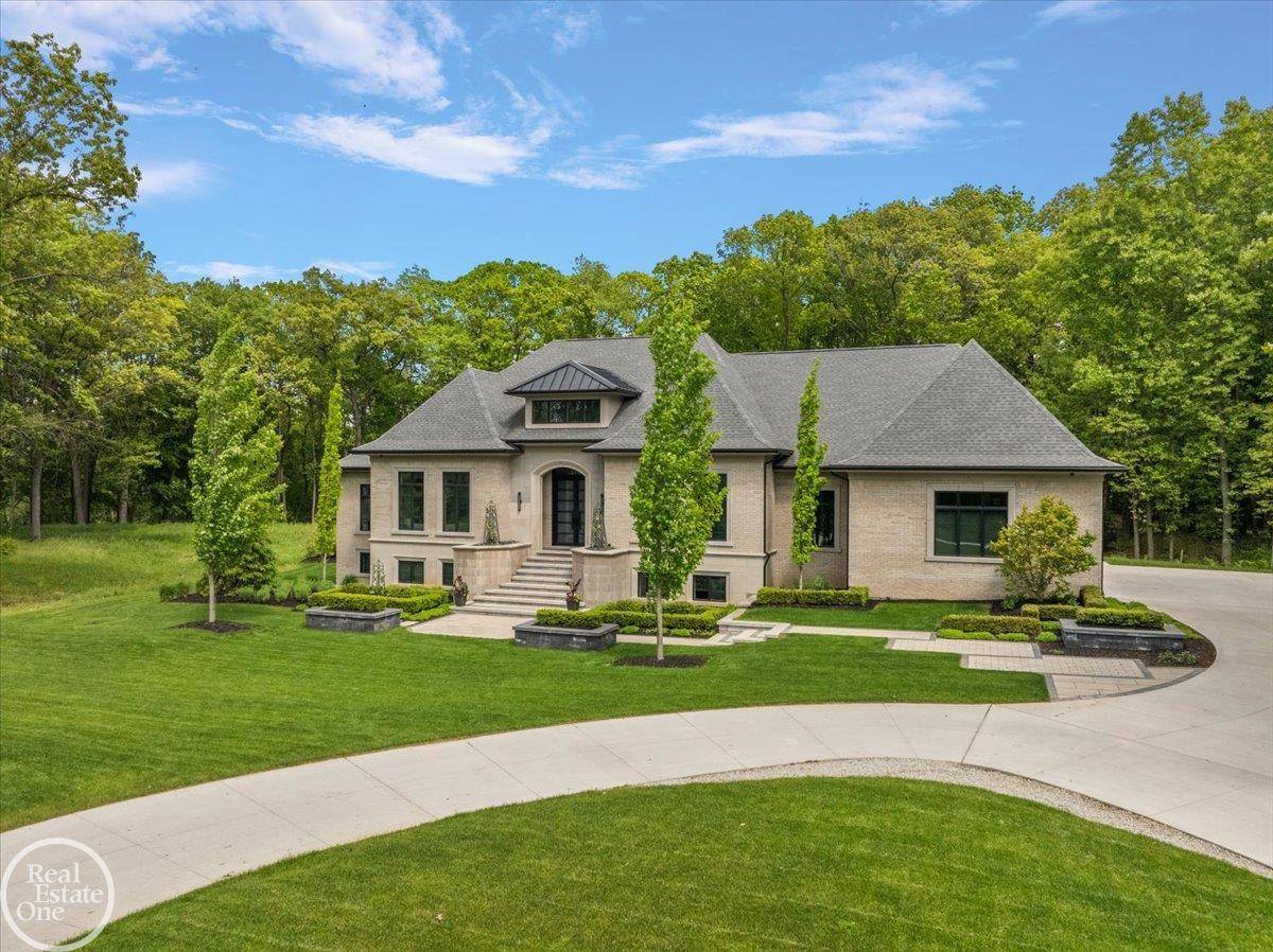 Rochester, MI 48306,4795 Gallagher Road