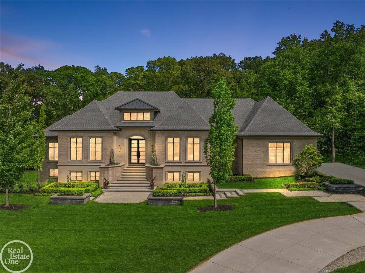 4795 Gallagher Road, Rochester, MI 48306