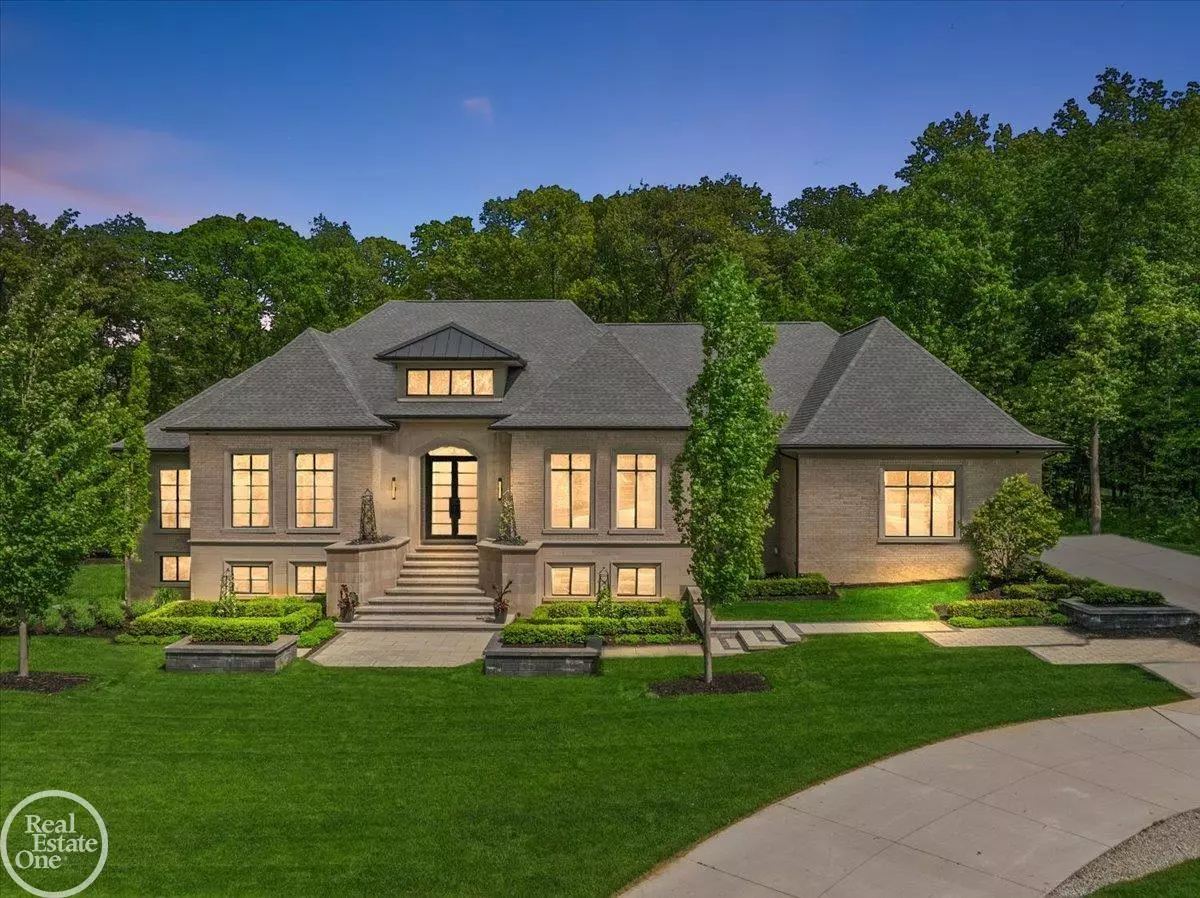 Rochester, MI 48306,4795 Gallagher Road