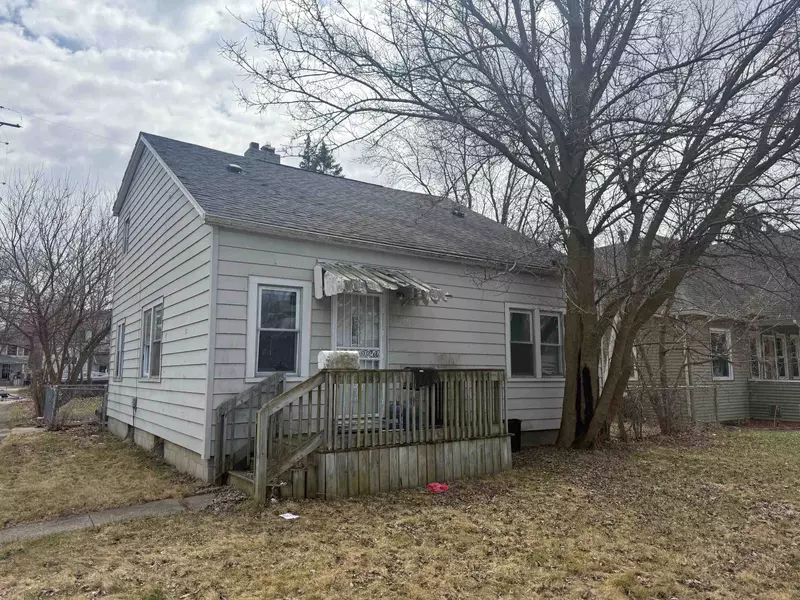 2300 Jerome Avenue, Saginaw, MI 48602