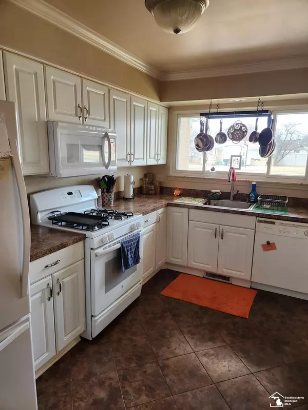 Rockwood, MI 48173,31715 Lynne Drive