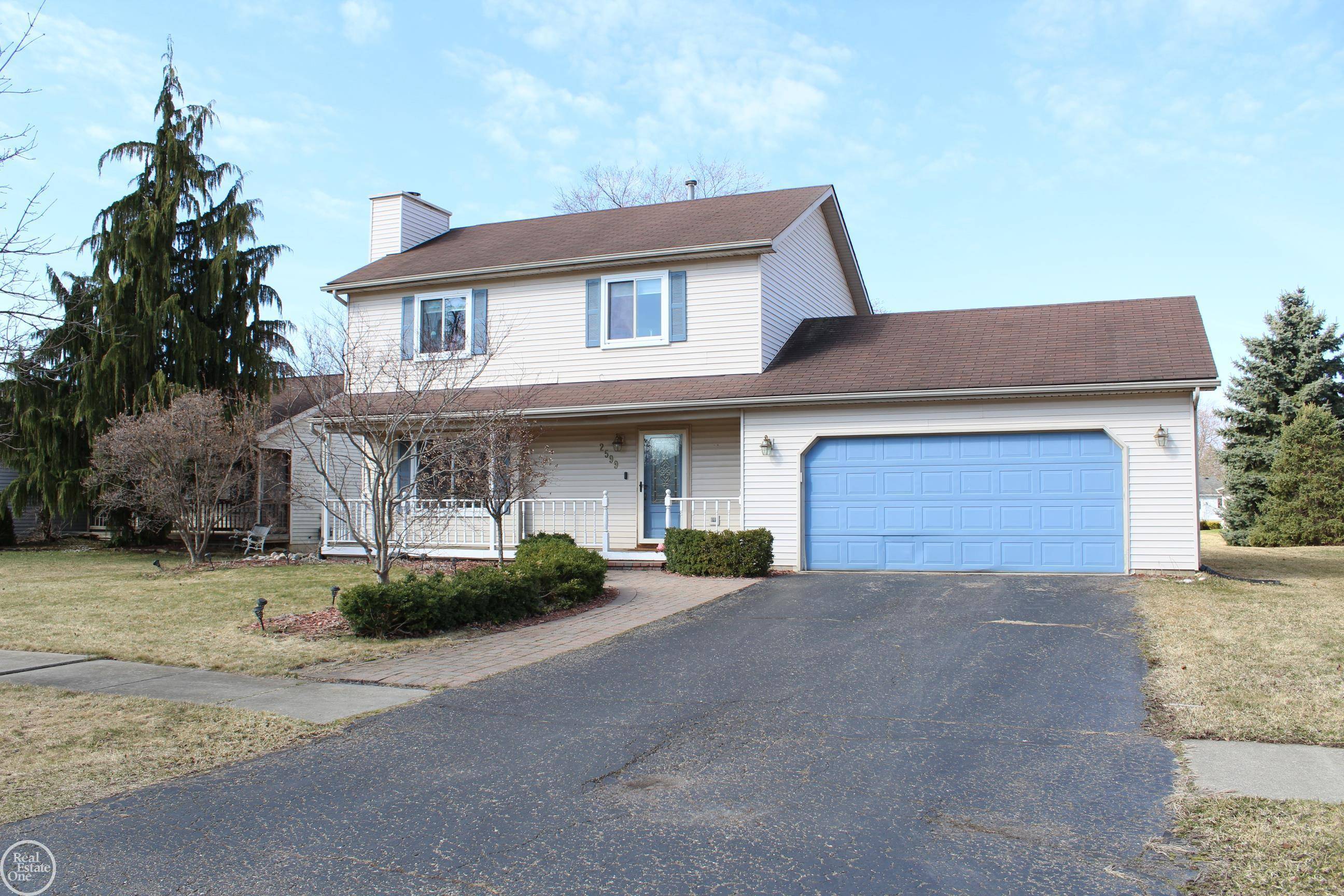 2599 Onagon Trail,  Waterford,  MI 48328