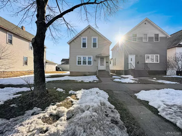 Escanaba, MI 49829,326 N 14 th St Street