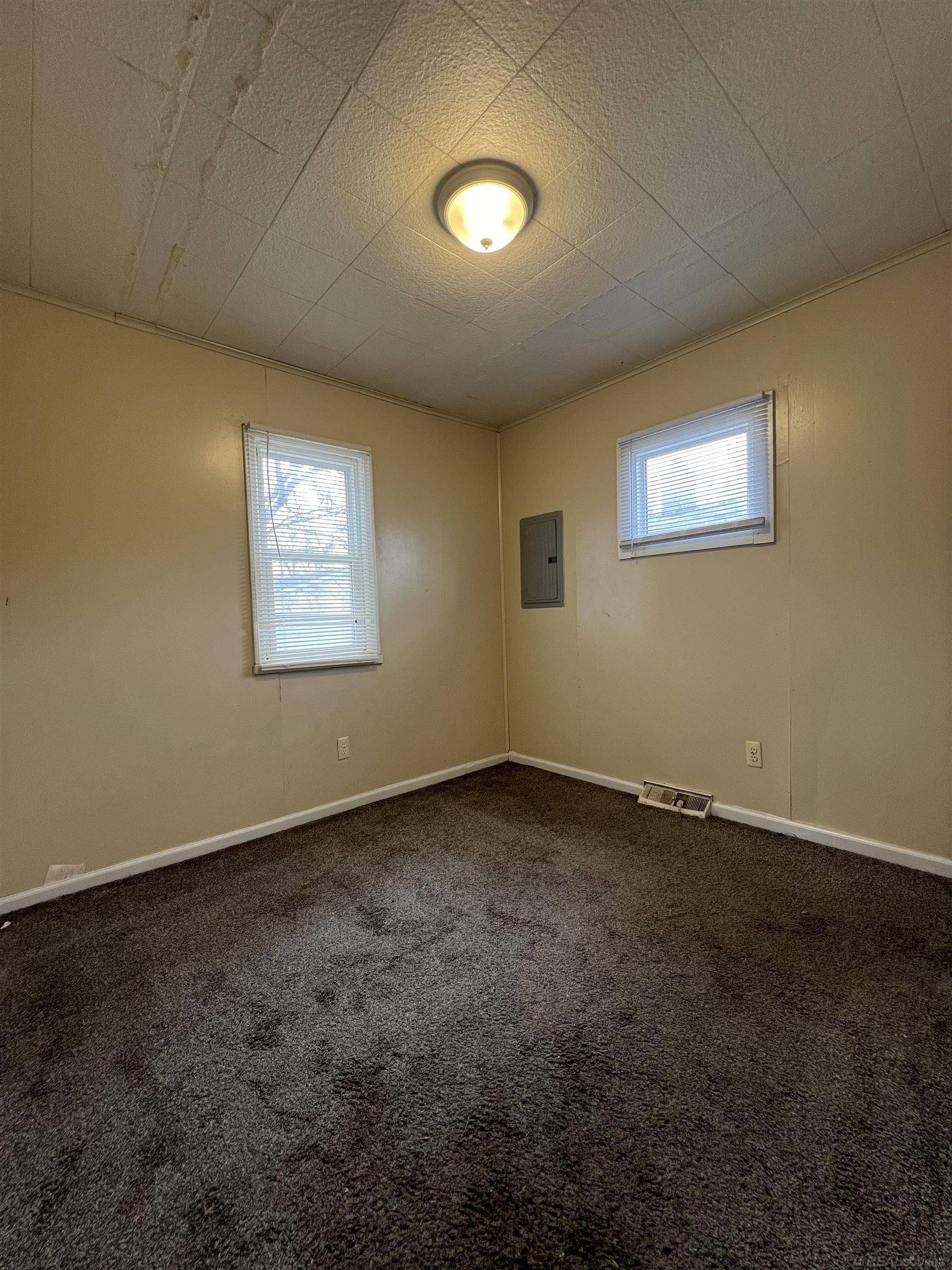 Warren, MI 48091,7215 Toepfer Road