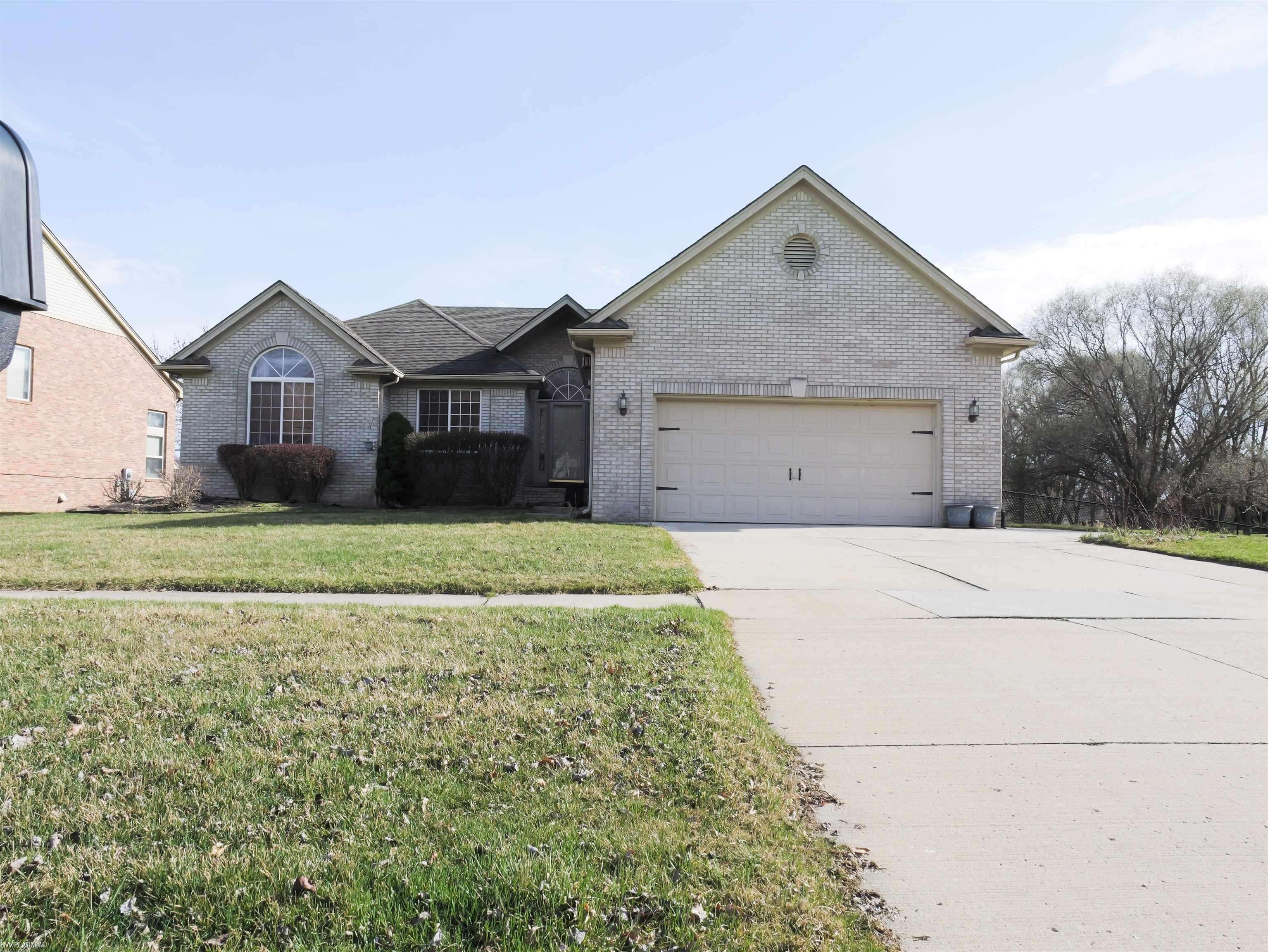 36346 Saint Clair Drive, New Baltimore, MI 48047