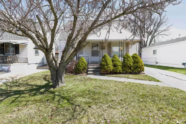 26084 Chippendale Street,  Roseville,  MI 48066