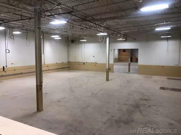 Romeo, MI 48065,15065 32 Mile Road